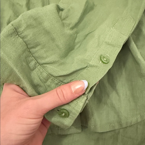 Abercrombie button down - Picture 4 of 4